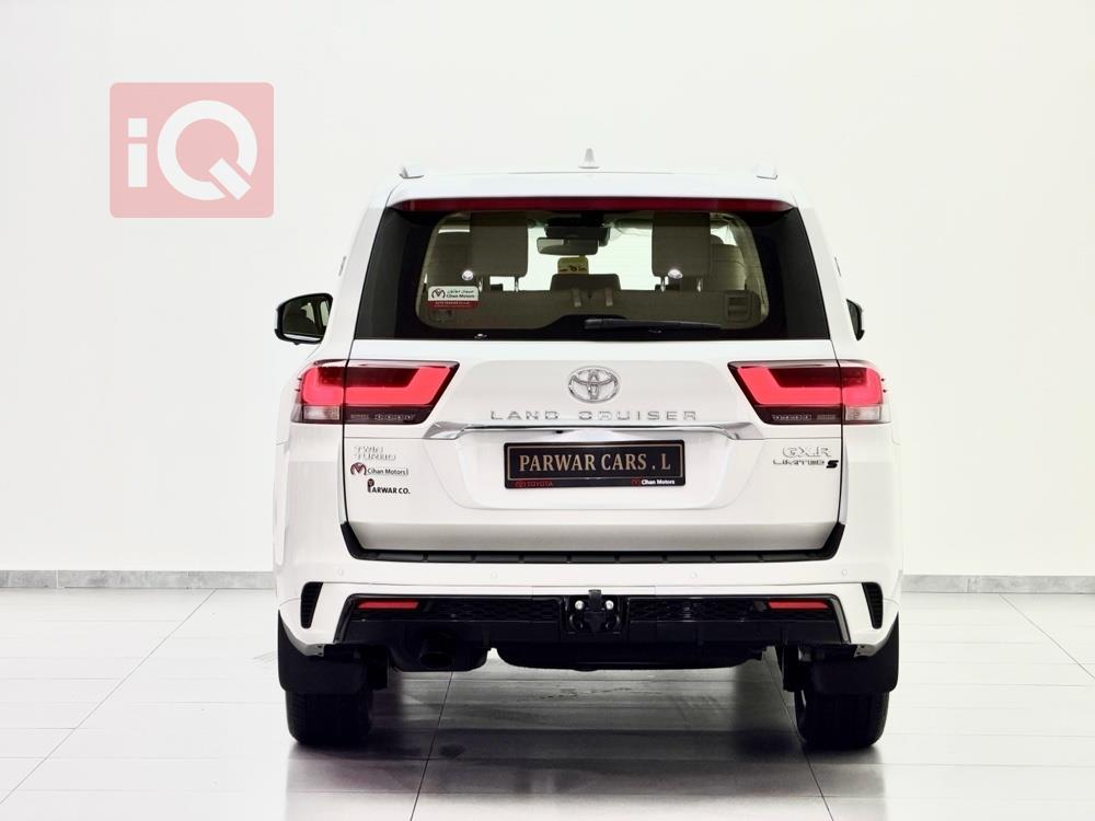 تويوتا لاندكروزر